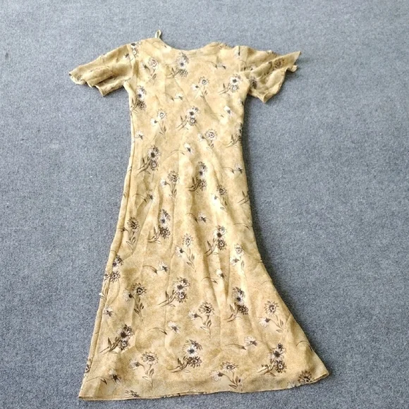 Beige Floral Maxi Dress - Picture 11 of 12